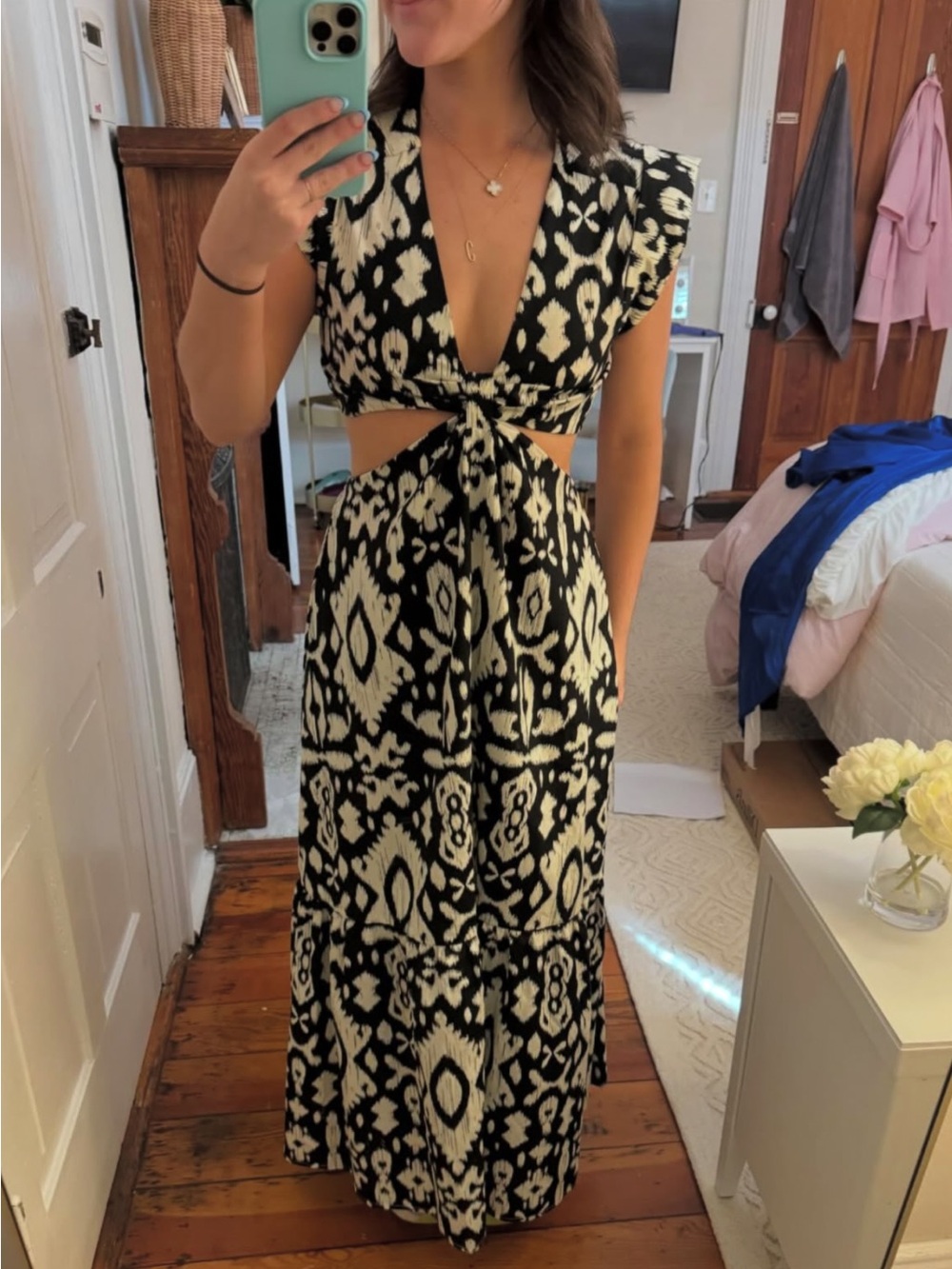 Steve Madden Cut-Out Maxi dress